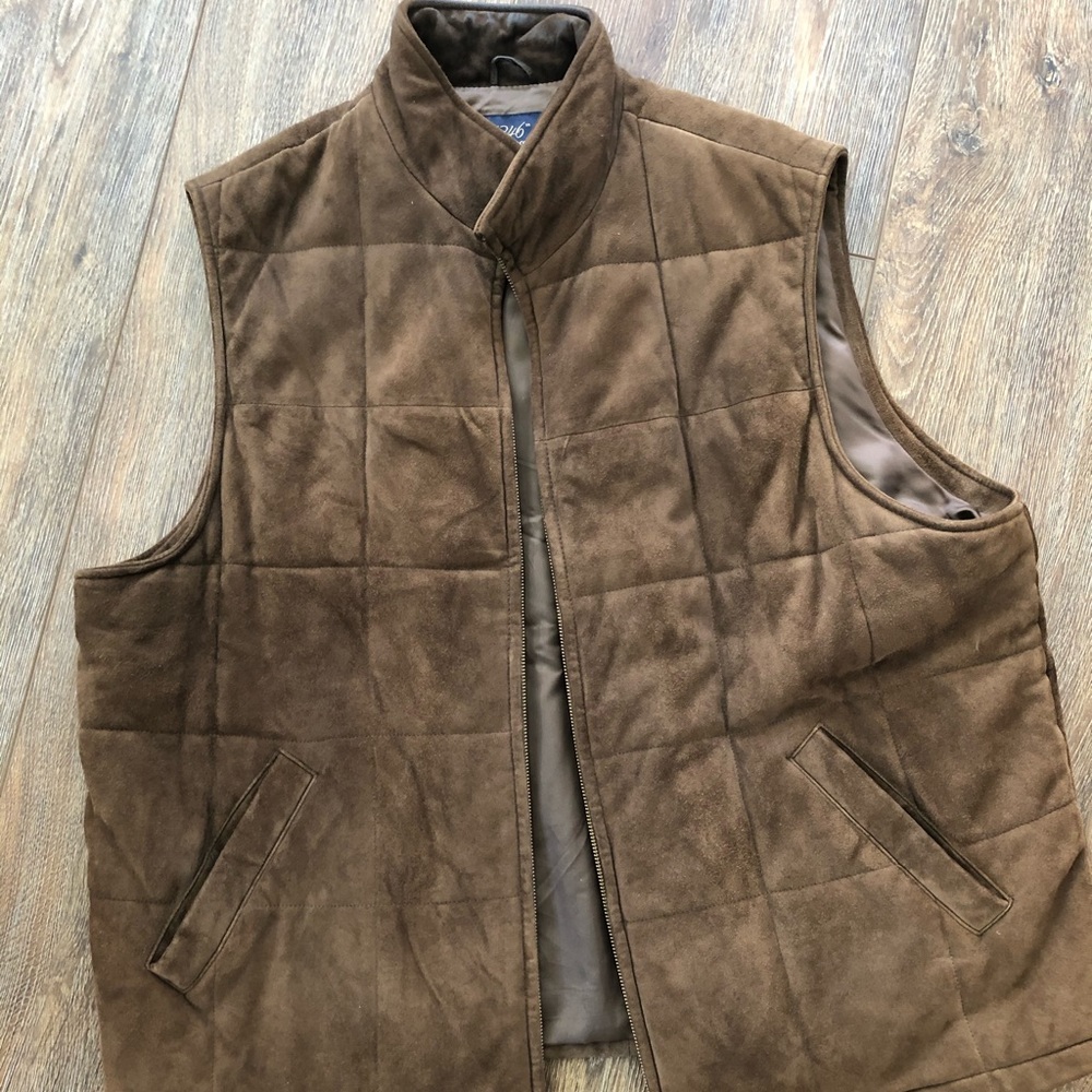 Men's Brown Quilted Vest